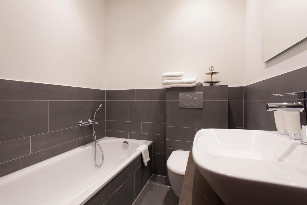 ראטינגן Hotel Angerland Garni מראה חיצוני תמונה
