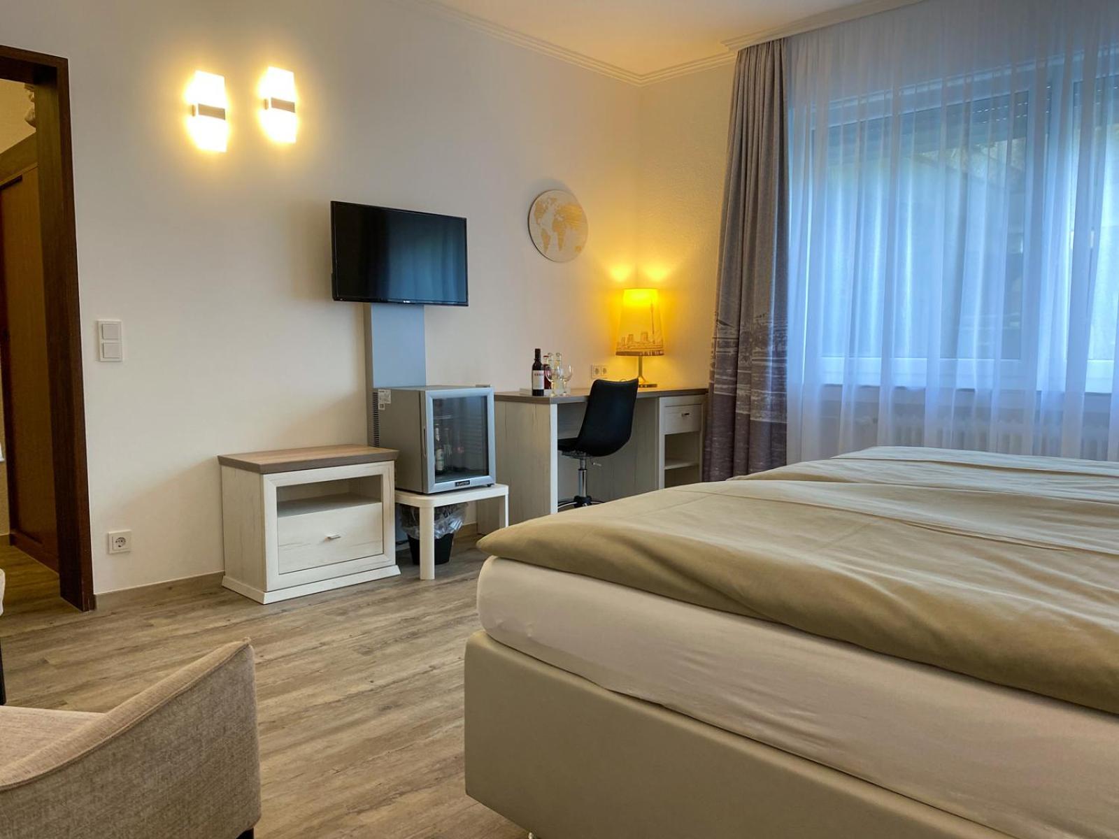 ראטינגן Hotel Angerland Garni מראה חיצוני תמונה