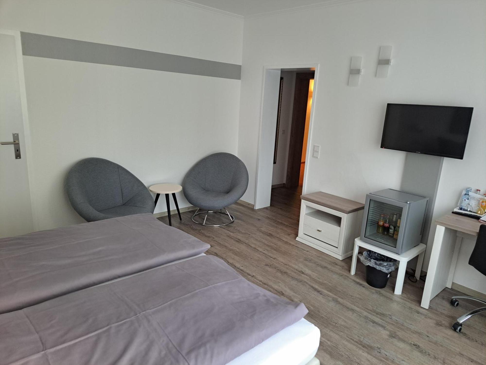 ראטינגן Hotel Angerland Garni מראה חיצוני תמונה